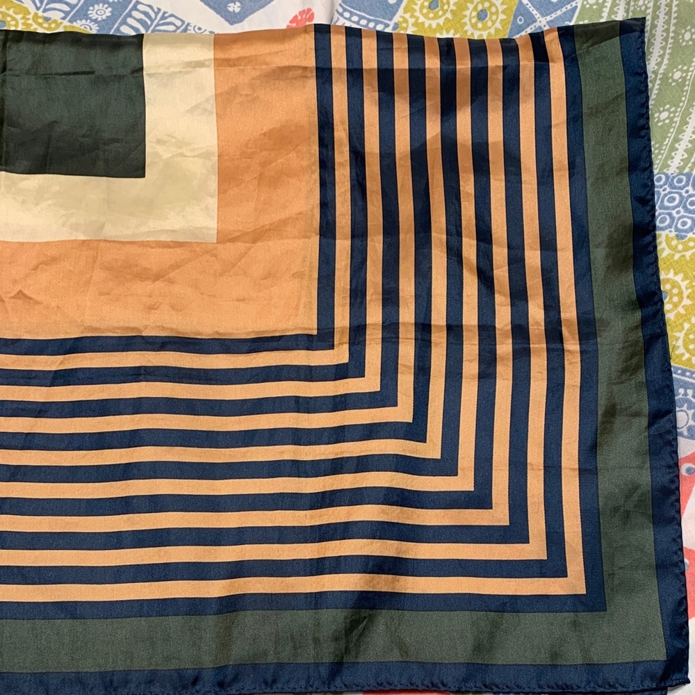 70’s Geometric Neutral Print Scarf in Navy, Goldish-Tan, and Forest Green - Picture 3 of 8
